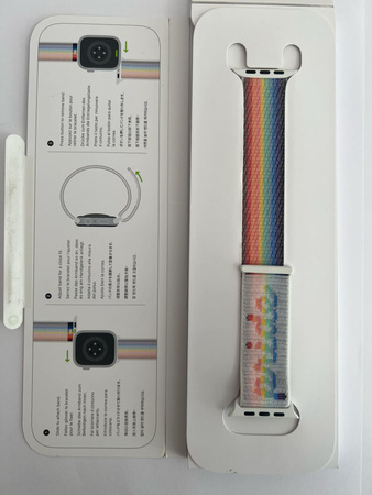 Apple Opaska sportowa Pride Edition do koperty 45 mm (MU9R3ZM/A)