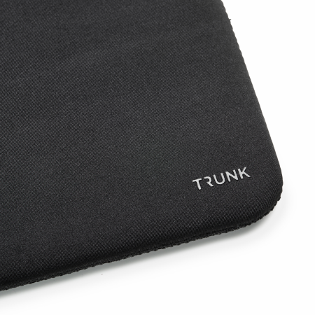 Trunk 15" MacBook Air Sleeve - neoprenowe etui ochronne do MacBook 15" (black) (TR-ALSAIR15-BLK)