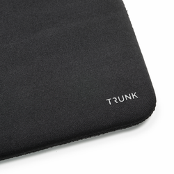 Trunk 15" MacBook Air Sleeve - neoprenowe etui ochronne do MacBook 15" (black) (TR-ALSAIR15-BLK)