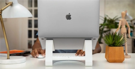 Twelve South Curve - aluminiowa podstawka do MacBook - czarna (12-1708)