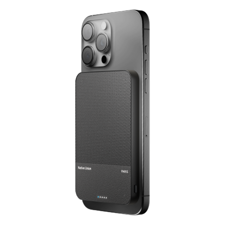 Native Union (Re)Classic Qi2 Power Bank - magnetyczny powerbank 5000 mAh kompatybilny z MagSafe i Qi2, kabel USB-C - USB-C 15 cm w zestawie (black) (PB-5KMS-BLK-Q2)