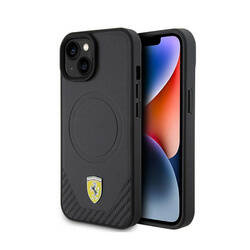 Ferrari Carbon Metal Logo MagSafe - Etui iPhone 15 (czarny) (FEHMP15SPTEK)