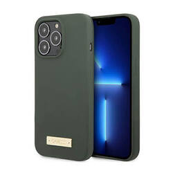 Guess Silicone Logo Plate MagSafe - Etui iPhone 13 Pro (zielony) (GUHMP13LSPLA)