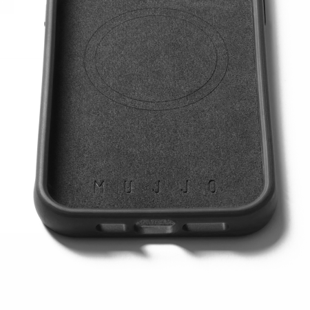 Mujjo Shield Case - etui do iPhone 15 Pro Max kompatybilne z MagSafe (black) (MUJJO-CL-048-BK)