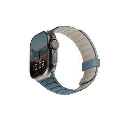 UAG Pathfinder - silikonowy dwustronny pasek magnetyczny do Apple Watch seria: 1-3, 42mm / series 4-6 & SE 1-2, 44mm / series 7-9, 45mm / series 10, 46mm / Ultra 1-2, 49mm (dune / cloud blue) (194161118051)