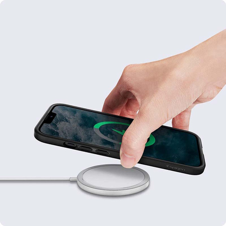 Spigen Ultra Hybrid - Etui do iPhone 13 (Czarny) (ACS03523)