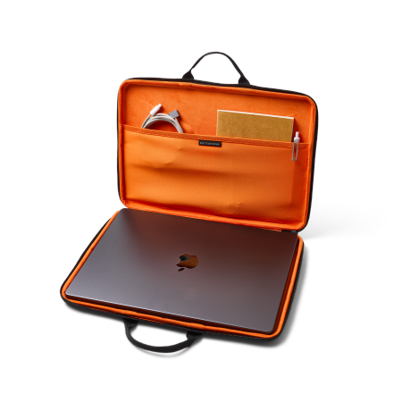 UAG Civilian Shock Sleeve - etui ochronne z uchwytem do MacBook 15" - 16" (black) (984179114040)