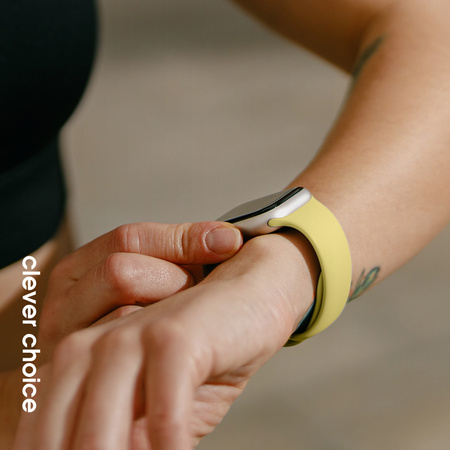 Crong Liquid - Pasek do Apple Watch 38/40/41/42mm (słomkowy) (CRG40LQBCTR)
