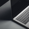 Moshi iVisor XT - Folia ochronna na ekran MacBook Pro 14" (M3/M2/M1/2023-2021) (czarna ramka) (99MO040915)