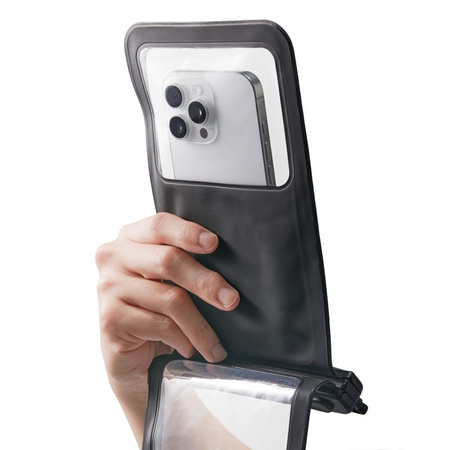 Spigen A603 Universal Waterproof Case - Etui wodoodporne do smartfonów do 6.9" (Black) (ACS09745)