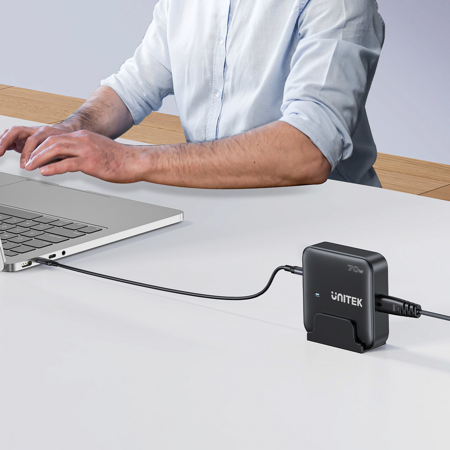 Unitek Ładowarka biurkowa GaN 70W 2xUSB-A 2xUSB-C - czarny (P1228ABK01-EU)